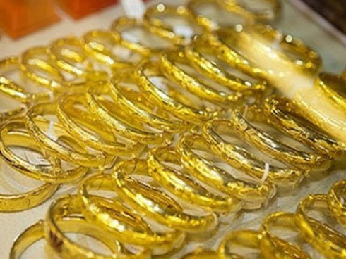 Giá vàng hôm nay 5/12: Donald Trump đón tin vui, vàng tăng dựng ngược-3