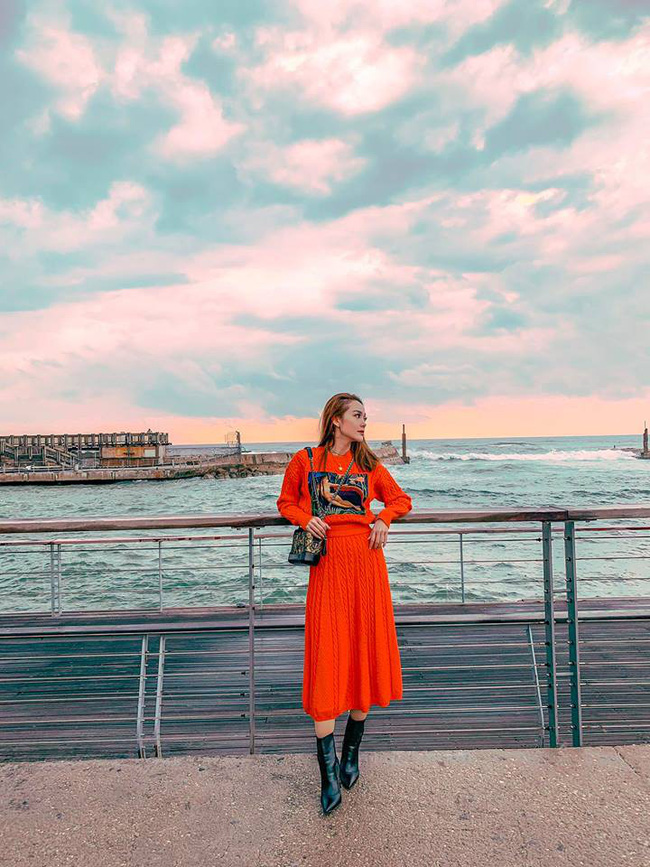 Street style sao: Diệp Lâm Anh vừa sinh xong đã vội diện đồ sexy, Hương Giang mặc kín đáo vẫn lộ dáng gầy nhẳng-12