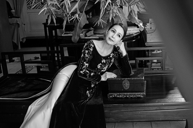 Ở tuổi U60, Diễm My vẫn đẹp xuất thần khi làm người mẫu ảnh-12