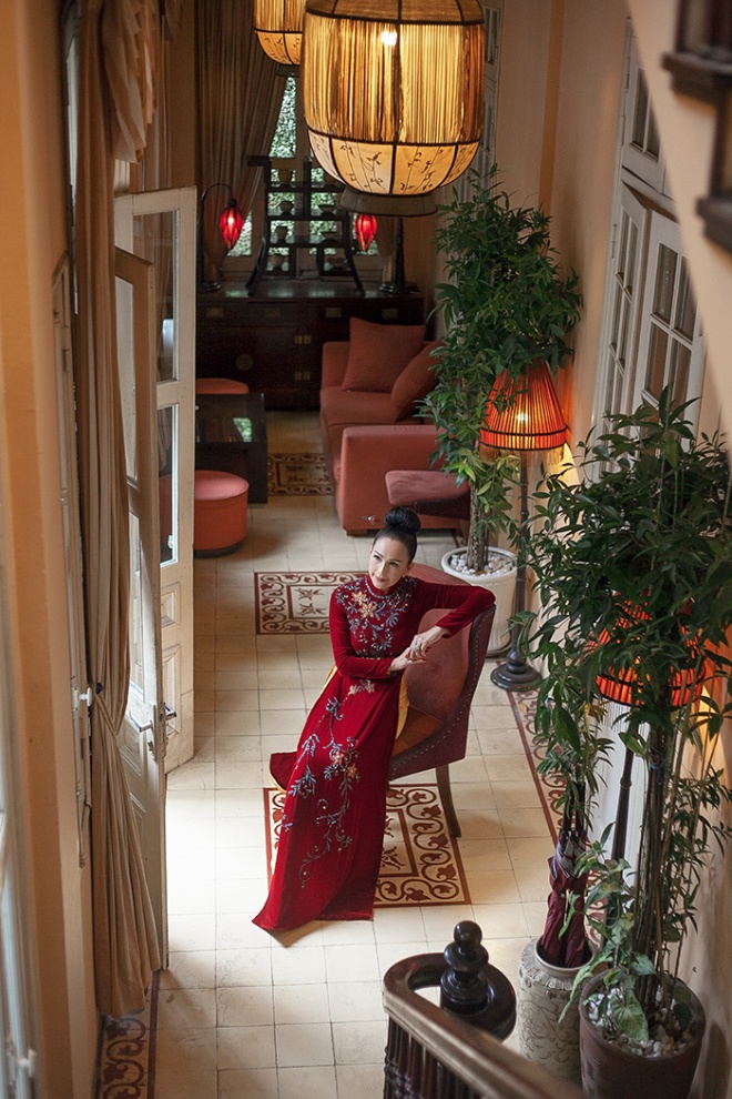 Ở tuổi U60, Diễm My vẫn đẹp xuất thần khi làm người mẫu ảnh-5