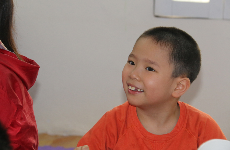 Nước mắt cô giáo mầm non khi chứng kiến bố dùng dép đánh mặt con-5