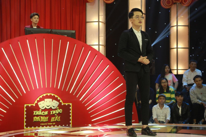 Trấn Thành và phía sau thói quen dùng tiền túi biếu, tặng trên sóng truyền hình-2