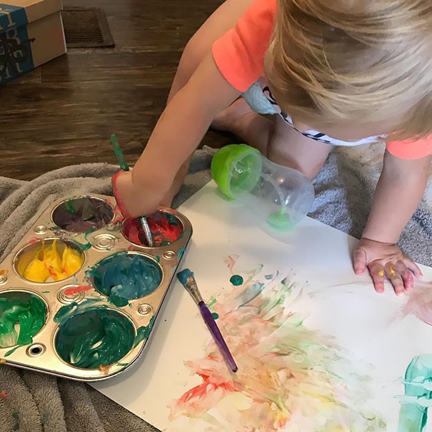 Nhà có trẻ nhỏ, bố mẹ đừng quên dắt túi” ngay mấy mẹo vặt siêu hay ho này-10