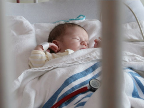 Mẹ Hà Nội với trải nghiệm kinh hoàng khi cả 2 con bị nhiễm virus RSV và bài học cảnh báo cho các mẹ-14