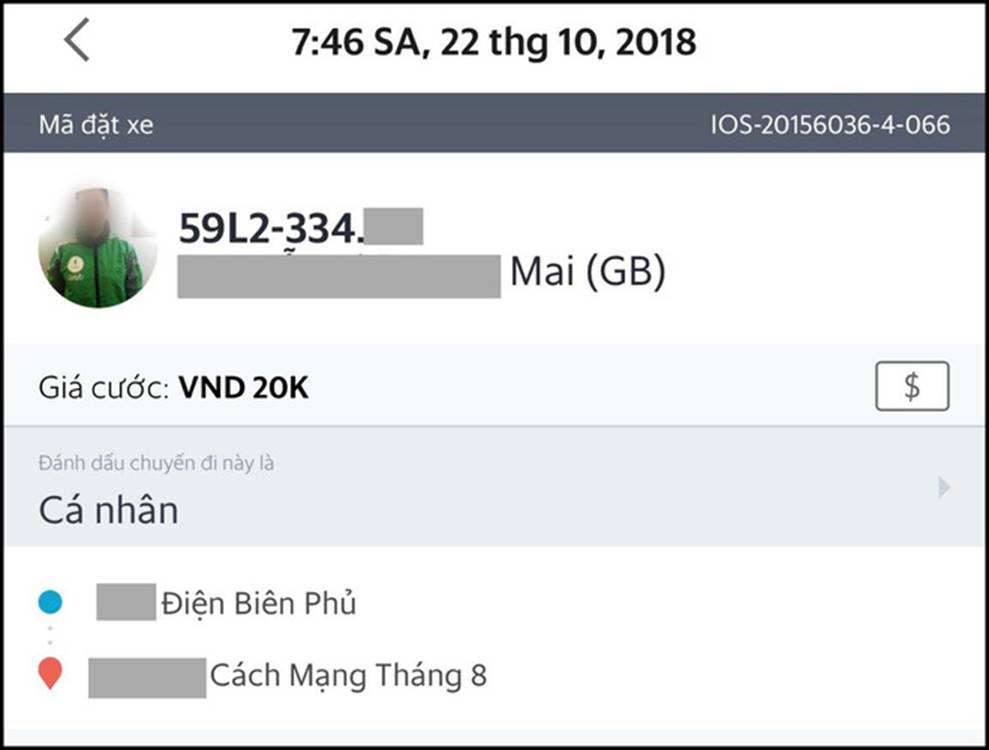 Nữ tài xế GrabBike đưa con còn đang bú sữa cùng đi chở khách: Ngày xưa người ta địu con đi rẫy, nay chị địu con chạy Grab-4