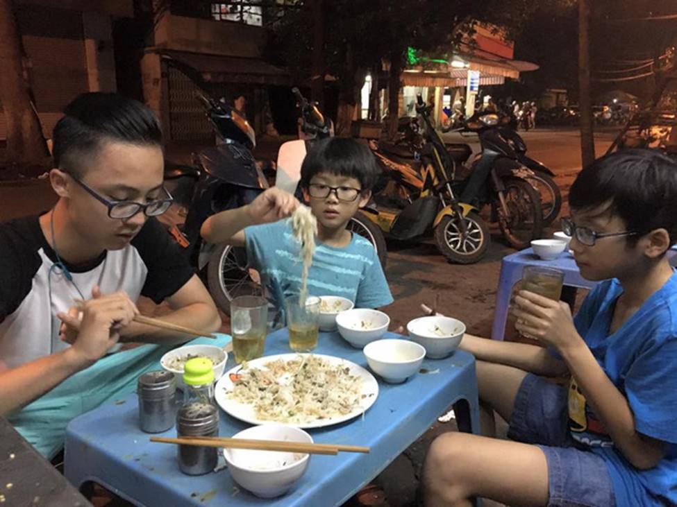 Mẹ còi Mai Anh: Trước khi ngủ, Thiện Nhân đều hôn mẹ từ tốn, nếu mẹ ho nó sẽ dậy vỗ lưng cho mẹ-4