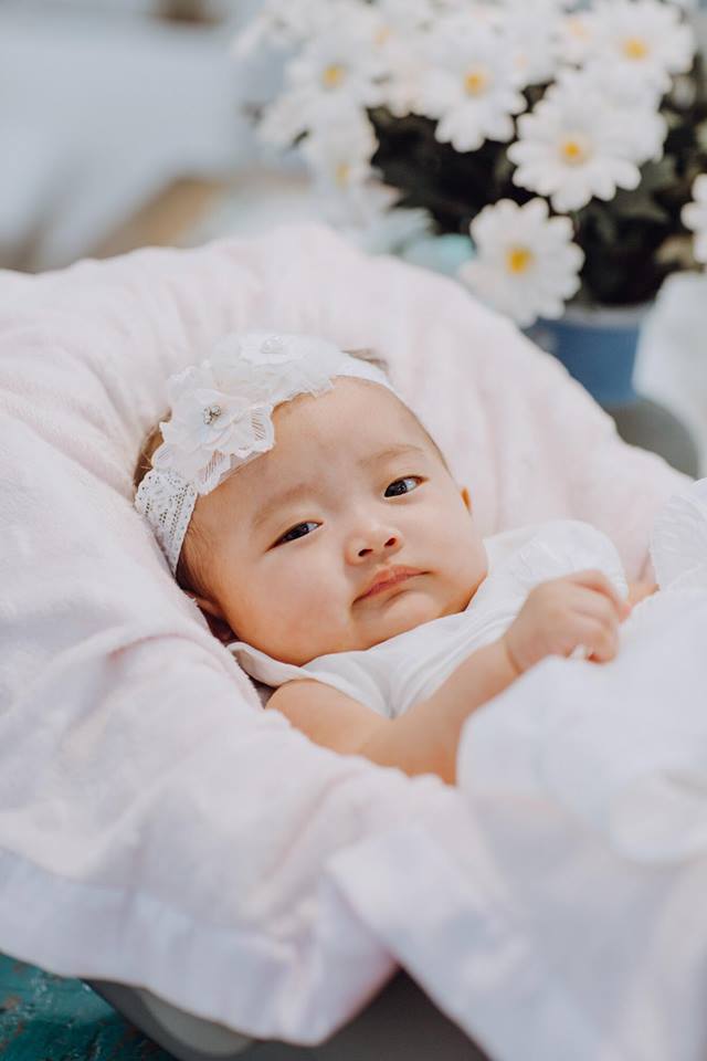 Con gái Khánh Thi đáng yêu như công chúa nhỏ-4