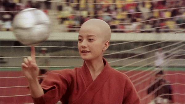 3 lần Triệu Vy lỗi miệng, qua cầu rút ván khiến cả làng giải trí mắng chửi-11