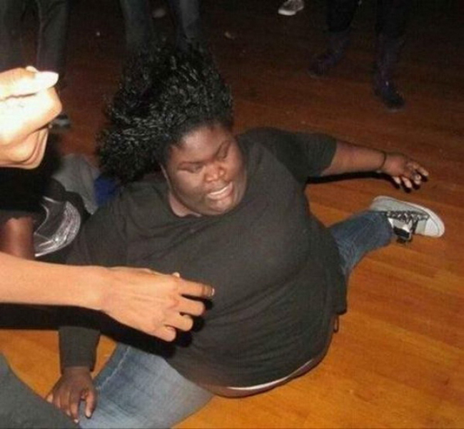 Hình ảnh đỡ không nổi của hội người béo lạc quan-11