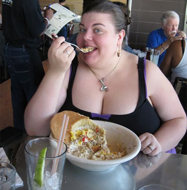 Hình ảnh đỡ không nổi của hội người béo lạc quan-15