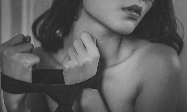 Sau đêm mặn nồng đầu tiên, tôi một mực chia tay người yêu soái ca dù anh vô cùng tốt-1