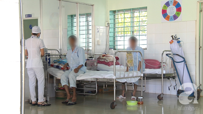 Mang thai 3 tháng, người phụ nữ nghẹn ngào phát hiện nhiễm HIV từ... chồng, may mắn bé trai sinh ra không nhiễm bệnh-4