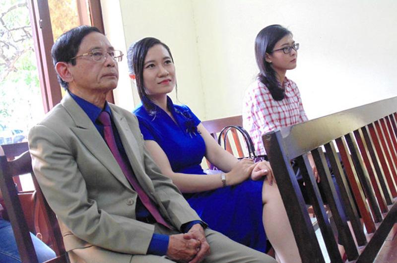 5 bóng hồng” xinh đẹp, nổi tiếng và giỏi giang cùng chồng đại gia xây dựng cơ nghiệp nghìn tỷ-14