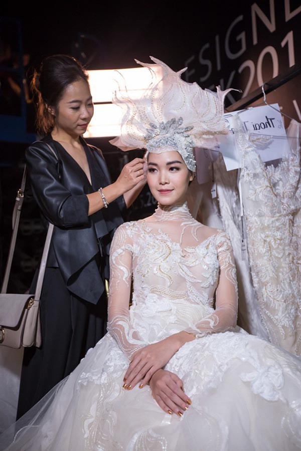 Hoa hậu Việt Nam khó lấy chồng đại gia hơn các Á hậu?-6
