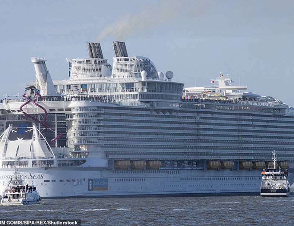 Vẻ đẹp choáng ngợp của siêu du thuyền lớn nhất hành tinh-10