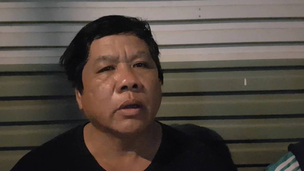 Giây phút nhóm thanh niên cầm súng khống chế cả gia đình cướp hơn 2 tỷ ở Sài Gòn-1