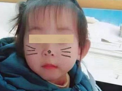 Mẹ tử vong, thi thể con gái biến mất khó hiểu sau vụ đụng xe nghiêm trọng