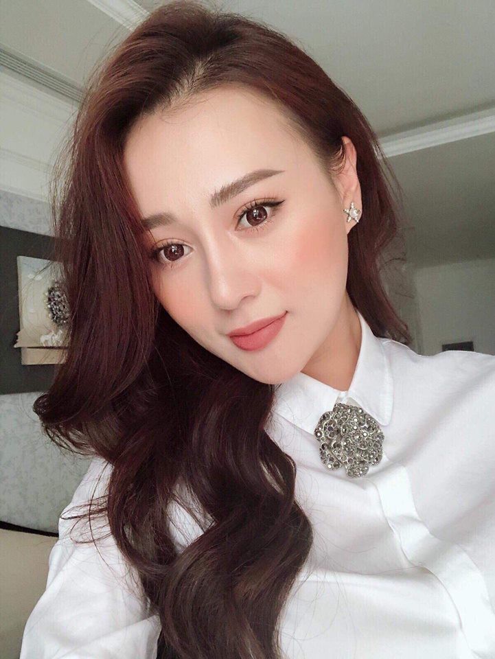 Không còn nhận ra Quỳnh Búp Bê sau thẩm mỹ: Đăng ảnh selfie cứ ngỡ đâu là hot girl Kelly!-1