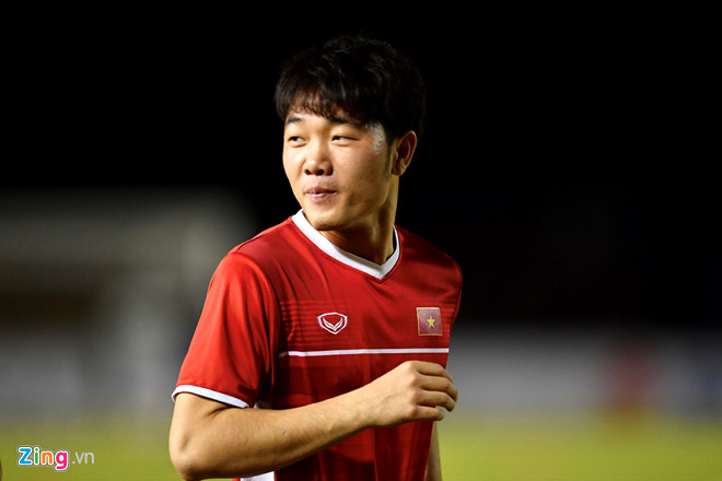 ‘Xuân Trường và Công Phượng dự bị là toan tính của thầy Park’-1