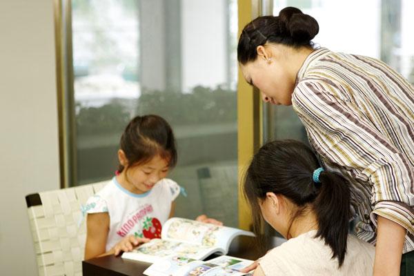 Kể chuyện sếp nuôi bồ nhí trẻ đẹp như mộng, chồng giật mình nghe lời đáp trả từ vợ-1