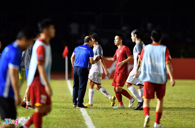 Philippines vs Việt Nam: ĐT Việt Nam giành chiến thắng 2-1 ngay trên sân khách-12