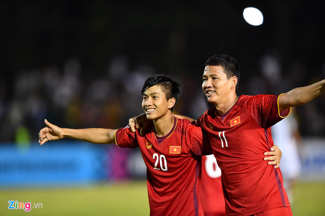 Philippines vs Việt Nam: ĐT Việt Nam giành chiến thắng 2-1 ngay trên sân khách-10