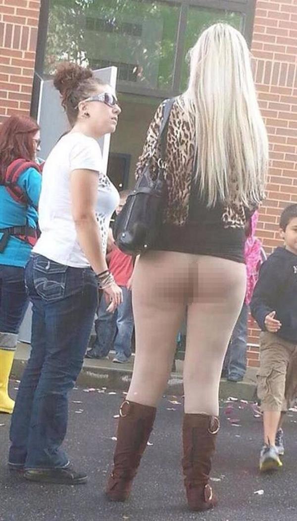 Thi nhau hoá thảm họa chỉ với một kiểu quần, thời trang sai hay chị em vốn đã quá sai-3