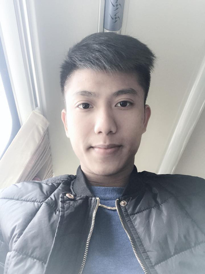 Những gạch đầu dòng siêu đáng yêu về Phan Văn Đức: Thánh ngơ, nghiện vuốt tóc, selfie 1001 kiểu như 1-13