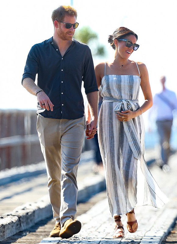 Meghan bị chỉ trích khi muốn nuôi con khác với chị dâu Kate, phá vỡ truyền thống của Hoàng gia Anh-2