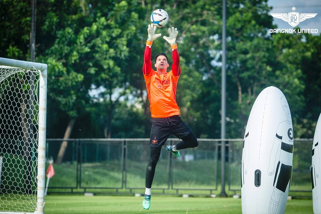 Sau trận bán kết lượt đi giữa ĐT Việt Nam - Philippines, đây chính là nhân vật được các fan girl truy info nhiều nhất-2