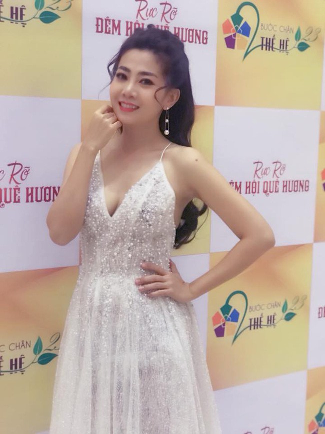 Đang phải chịu các tác dụng phụ của thuốc, Mai Phương vẫn dẫn con gái đến thăm nghệ sĩ Lê Bình-3