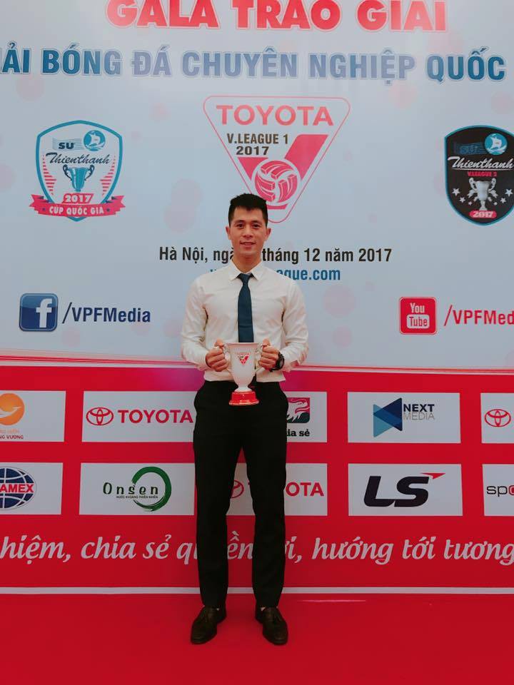 Khoảnh khắc quý hiếm AFF Cup: Chờ cả thanh xuân để thấy Đình Trọng bỏ sơ vin-8