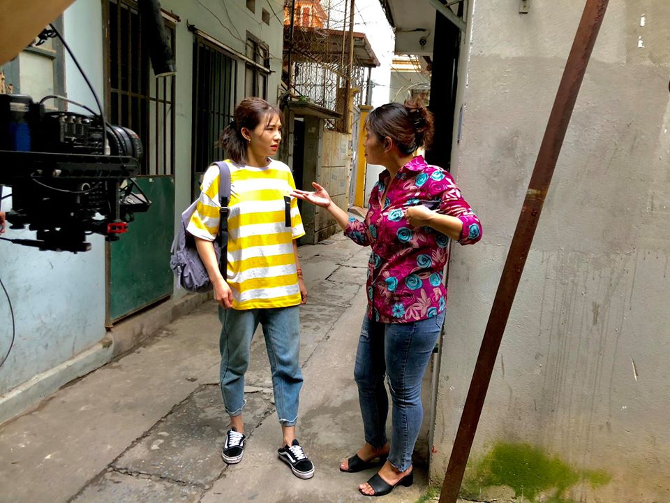 Trên phim Hai Lúa quê mùa, thế mà ngoài đời Lưu Đê Li sở hữu gu thời trang sexy hết cỡ-1