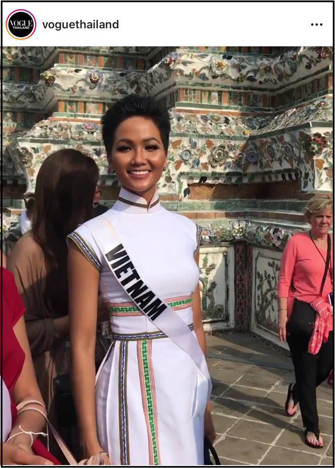 Clip: Giữa dàn thí sinh Miss Universe, H’Hen Niê tự tin trổ tài nói tiếng Thái khiến người dân hò hét phấn khích-1