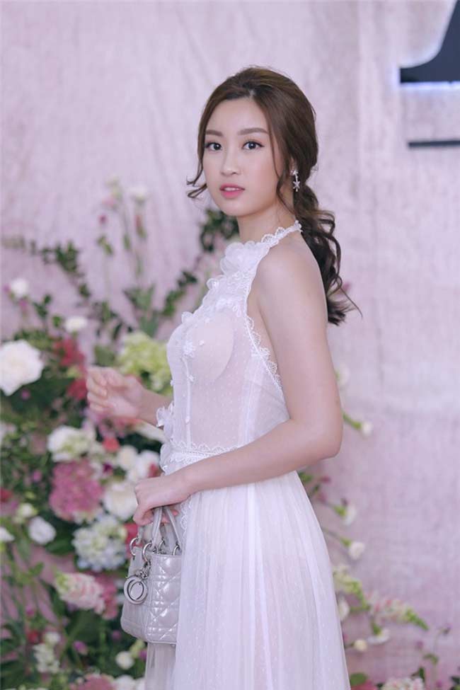 Hồng Quế, Đỗ Mỹ Linh, Kỳ Duyên muối mặt gặp sự cố hớ hênh do ánh đèn-8