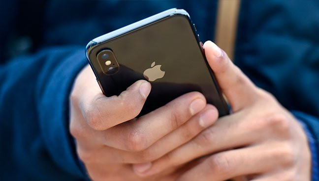 Người đàn ông liên tục báo mất iPhone từ 2013 để lừa tiền bảo hiểm-1
