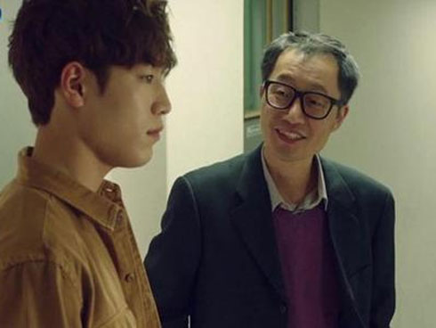 Xin tiền để góp phần sang cát cho bố, chồng nói một câu khiến tôi uất ức xấu hổ với người đã mất-3