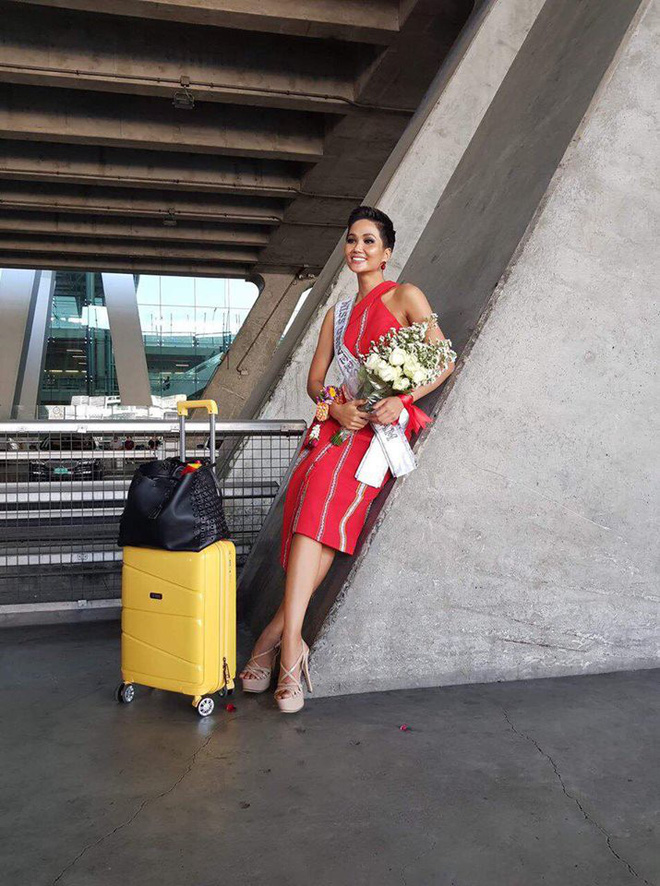 Không chỉ mỗi ngày thay 4 bộ trang phục, HHen Niê còn xuất sắc ghi điểm vì quá tinh tế ở điều này-2