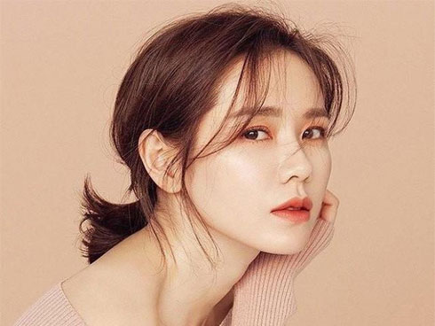 MC được mệnh danh là Mỹ nhân thời tiết đẹp nhờ thứ nước canh đặc biệt này-7