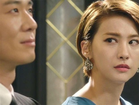 Chỉ một hành động mà vợ khiến chồng xanh mặt sau khi 'mượn' 10 triệu để đưa bồ đi ăn nhà hàng