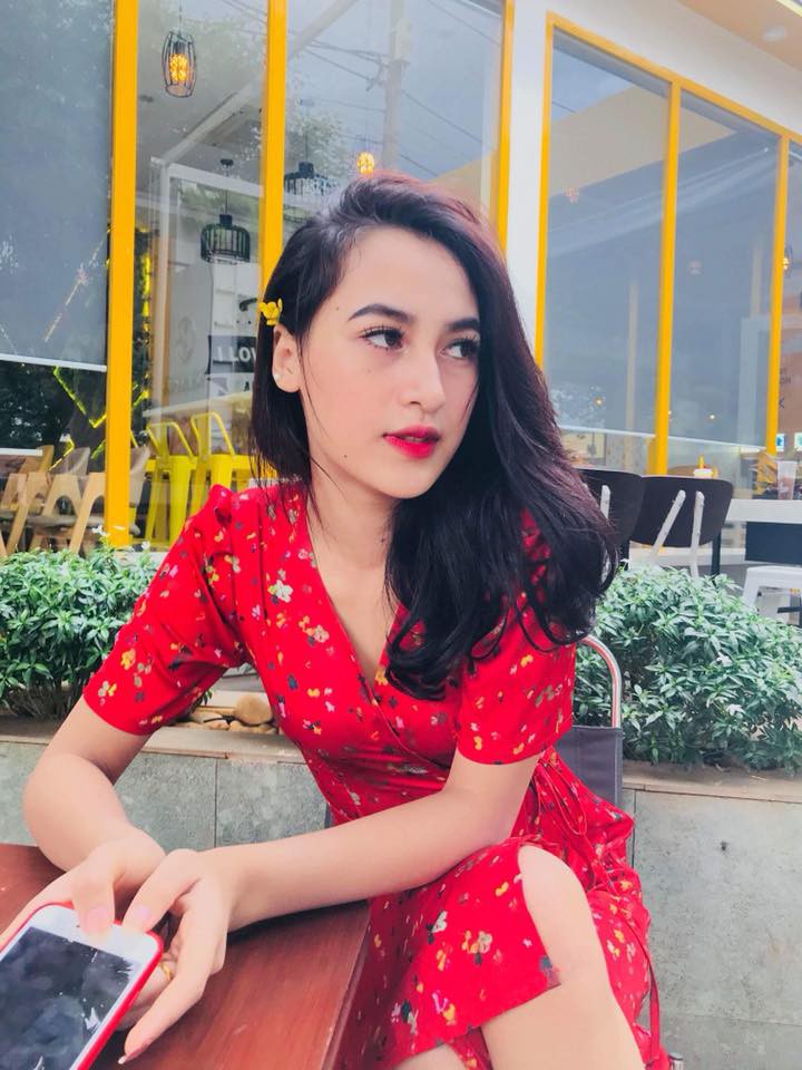 Những cô gái Việt 100% nhưng luôn bị nhầm là con lai vì ngoại hình xinh đẹp, sexy-11