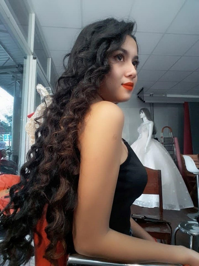 Những cô gái Việt 100% nhưng luôn bị nhầm là con lai vì ngoại hình xinh đẹp, sexy-19