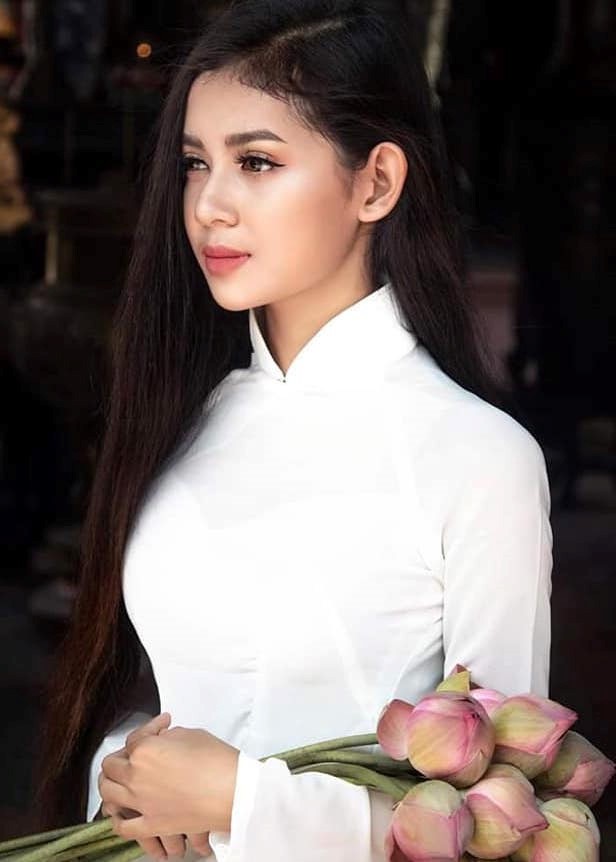 Những cô gái Việt 100% nhưng luôn bị nhầm là con lai vì ngoại hình xinh đẹp, sexy-20