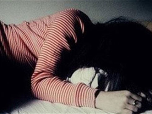 Mẹ tố cáo con rể hiếp dâm con gái đến sinh con