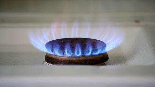 Nếu cứ làm những việc này khi nấu, cơm sẽ vừa mất chất lại gây hại cả nhà-3