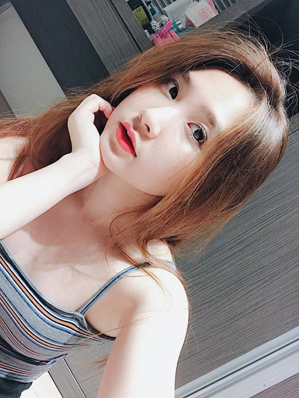 Top 5 cô bạn gái gợi cảm nhất của các cầu thủ tuyển Việt Nam-12