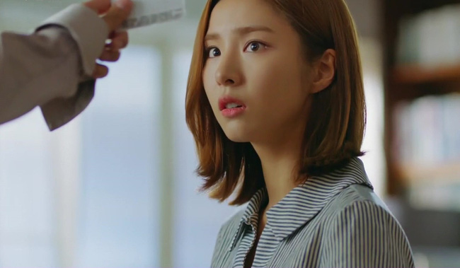 Chồng đi làm ăn xa, vợ phát hiện ra bị cắm sừng nhờ 1 chi tiết và nảy ngay ý định nắm đằng chuôi-2