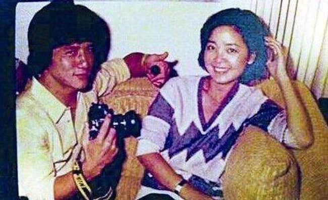 Tiết lộ cuộc điện thoại cuối cùng của Đặng Lệ Quân dành cho Thành Long trước khi mất và sự thật về mối tình năm xưa-1