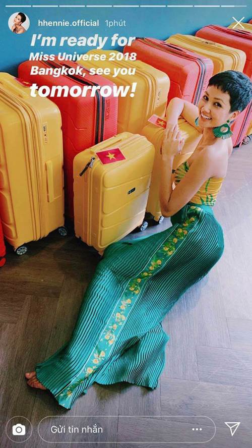 Khi đụng màu trang phục với loạt đối thủ, HHen Niê không ngại tung chiêu bằng bộ cánh này-1