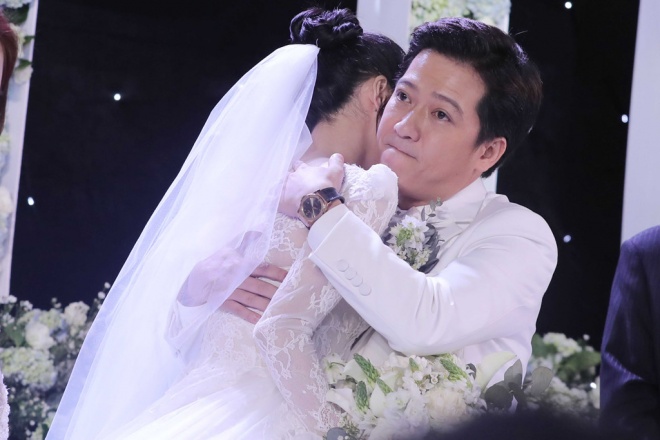 Mất hết danh tiếng và tiền bạc vì scandal, chỉ duy nhất những điều này còn lại bên các sao Việt-6